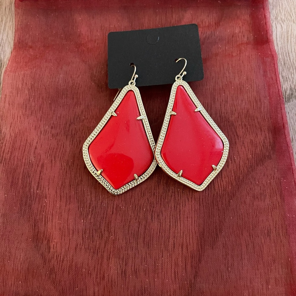 Kendra Scott